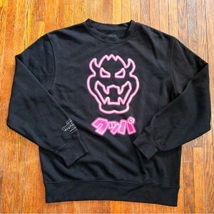 Medium Super Nintendo World Bowser Black and Pink Pullover Sweatshirt
